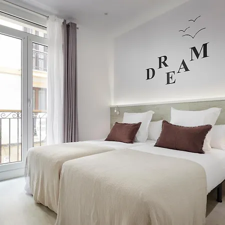 El Puerto בית הארחה *