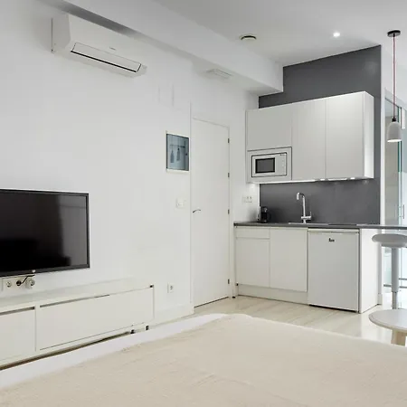 El Puerto בית הארחה *