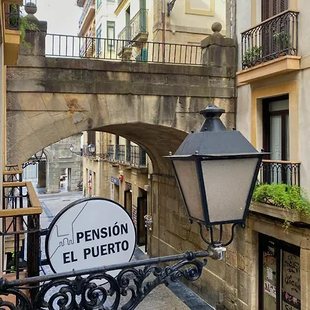 El Puerto بيت ضيافة